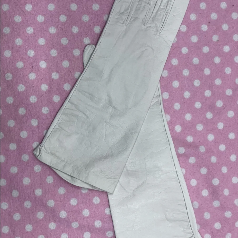 Vintage White Leather gloves M